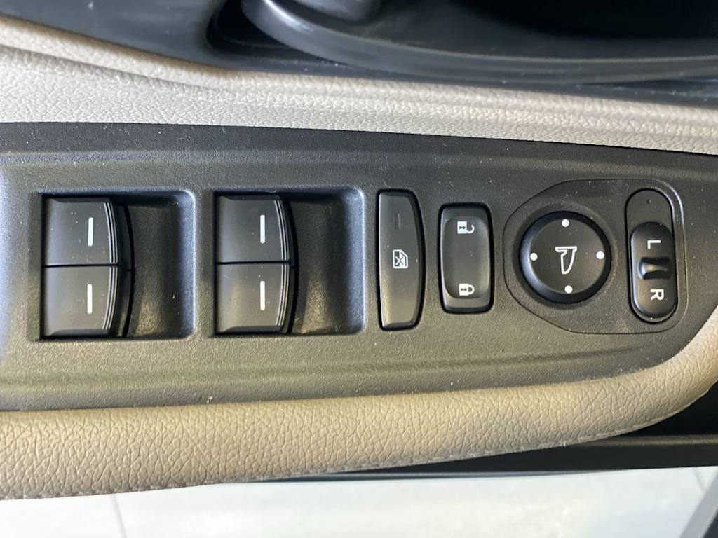 Thumbnail: 2018 Honda Odyssey - 22