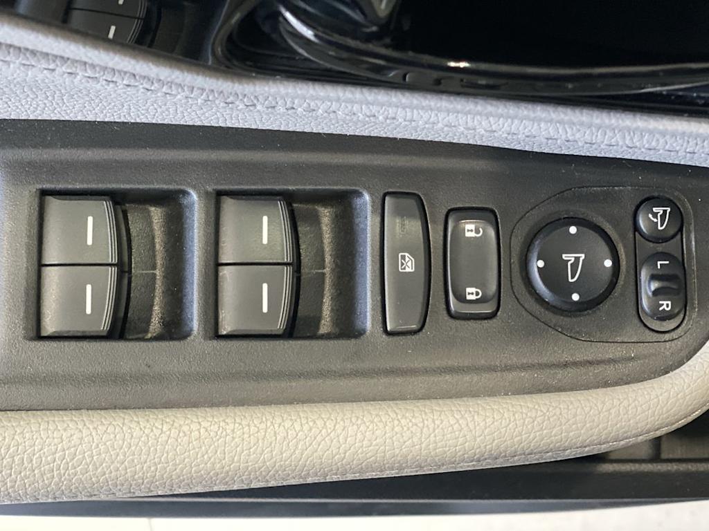 Thumbnail: 2024 Honda Odyssey - 24