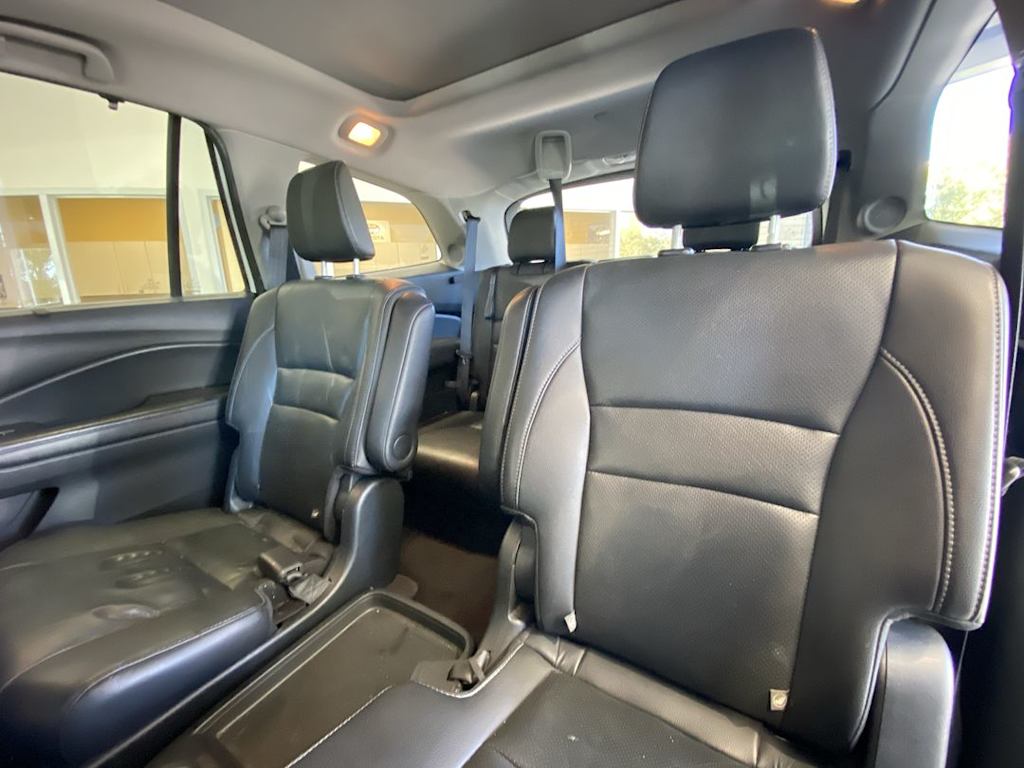 Thumbnail: 2020 Honda Pilot - 10