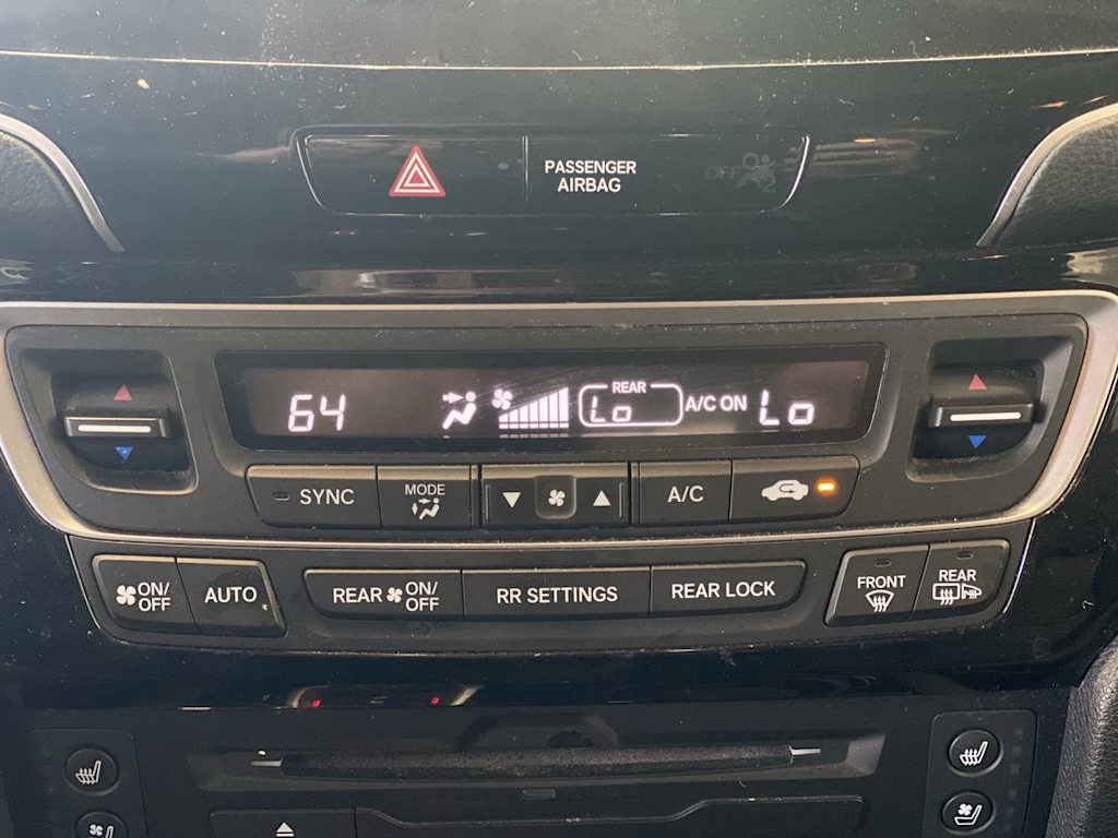 Thumbnail: 2020 Honda Pilot - 25