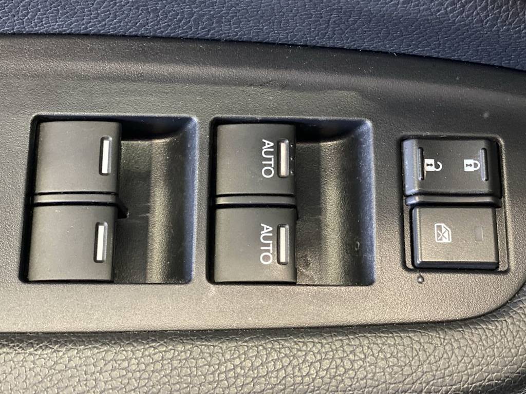 Thumbnail: 2019 Honda Pilot - 22