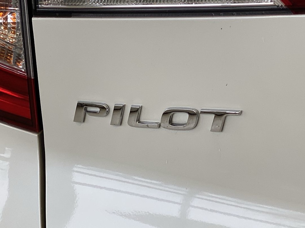 Thumbnail: 2019 Honda Pilot - 6