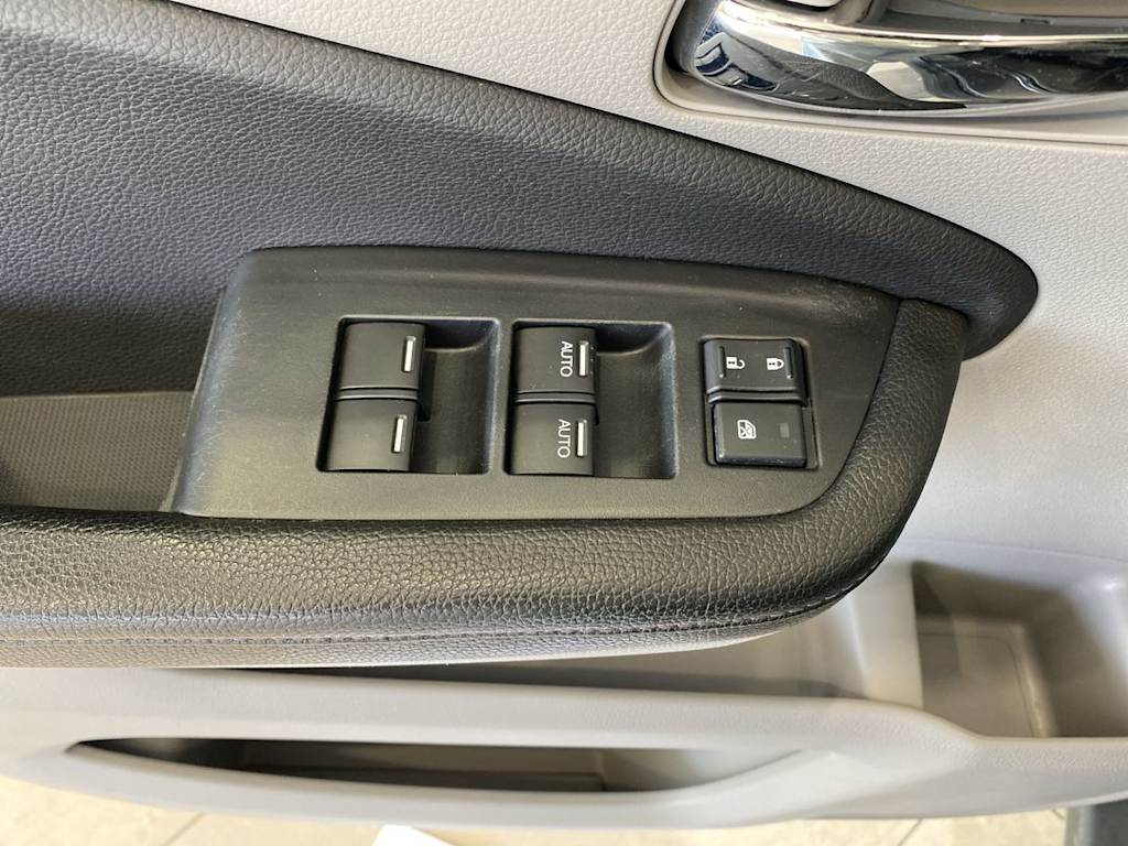 Thumbnail: 2017 Honda Ridgeline - 21