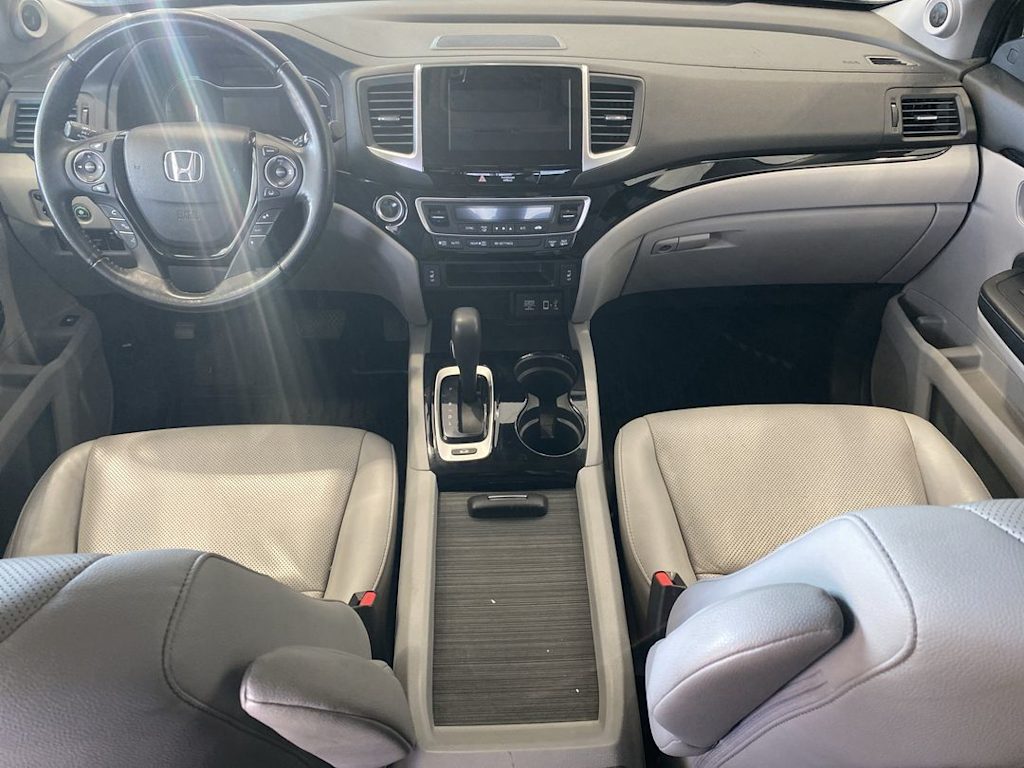 Thumbnail: 2019 Honda Ridgeline - 9
