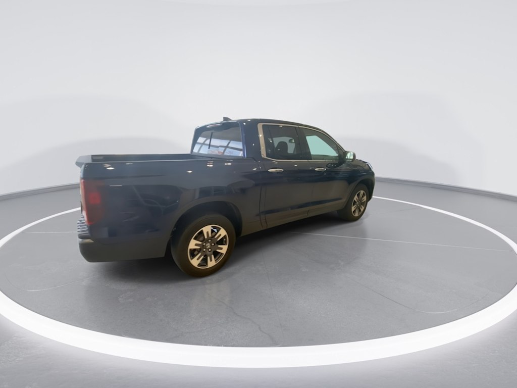 Thumbnail: 2019 Honda Ridgeline - 18
