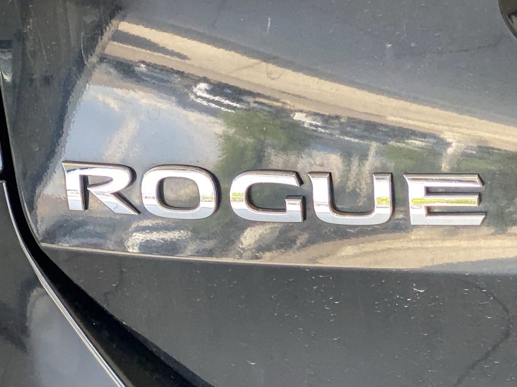 Thumbnail: 2016 Nissan Rogue - 20
