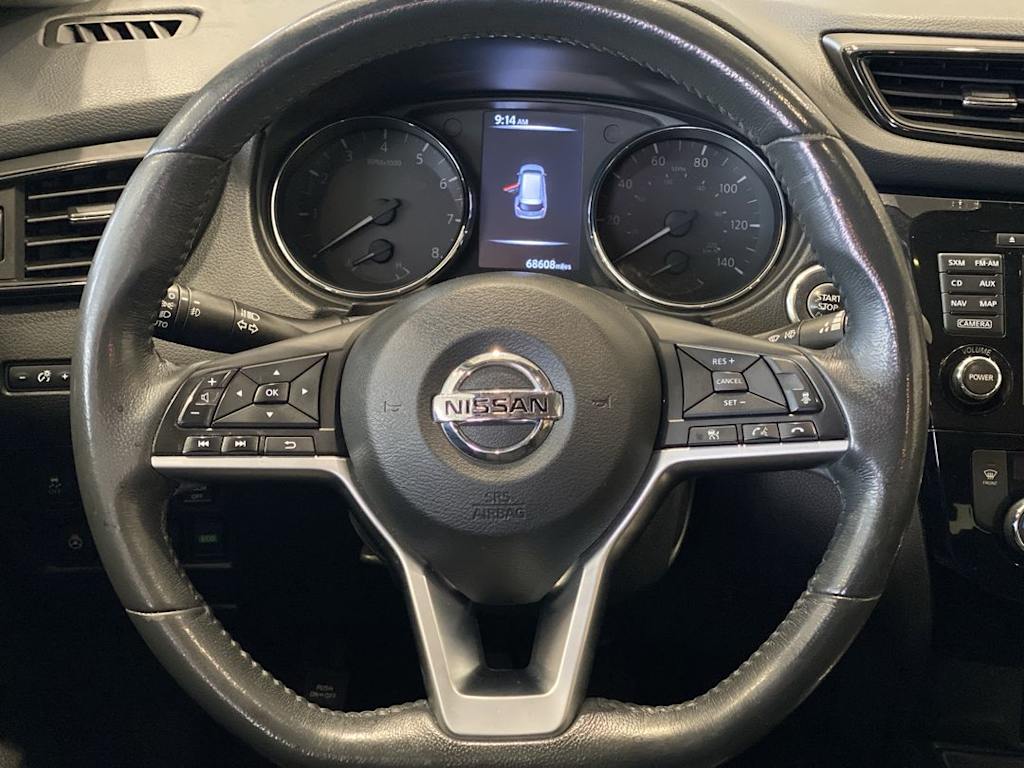 Thumbnail: 2017 Nissan Rogue - 2