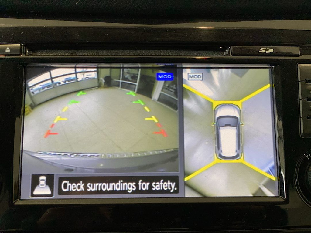 Thumbnail: 2014 Nissan Rogue - 25