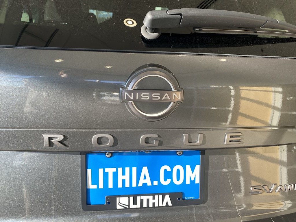 2024 Nissan Rogue SV 16