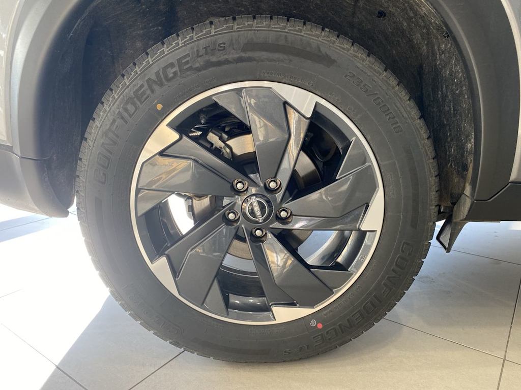 2024 Nissan Rogue SV 7