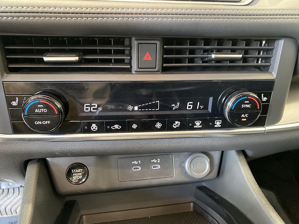 2024 Nissan Rogue SV 25