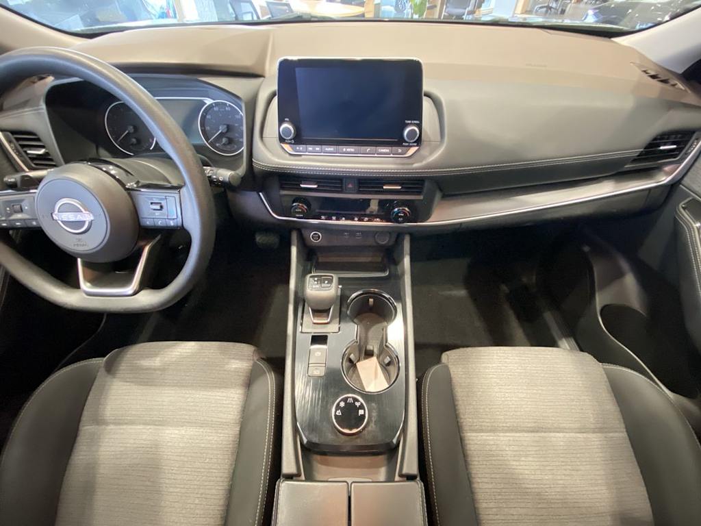 Thumbnail: 2023 Nissan Rogue - 9