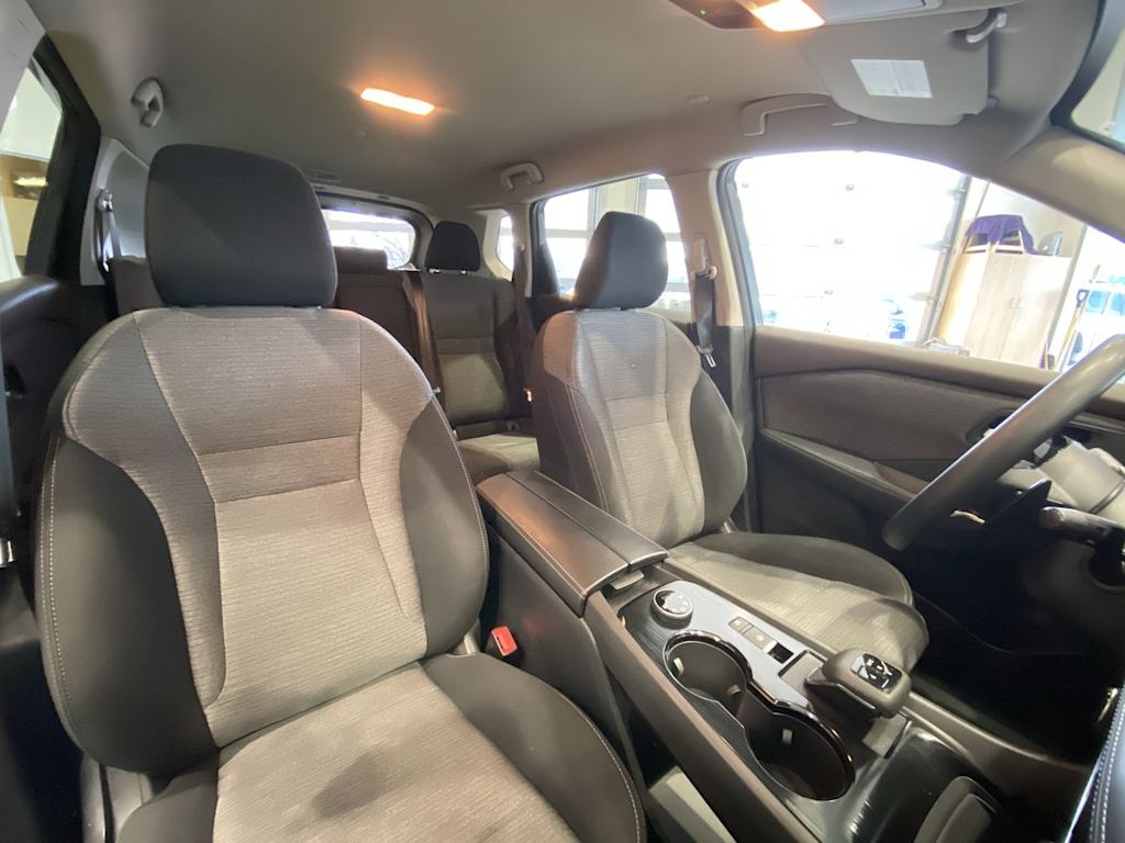 Thumbnail: 2023 Nissan Rogue - 11