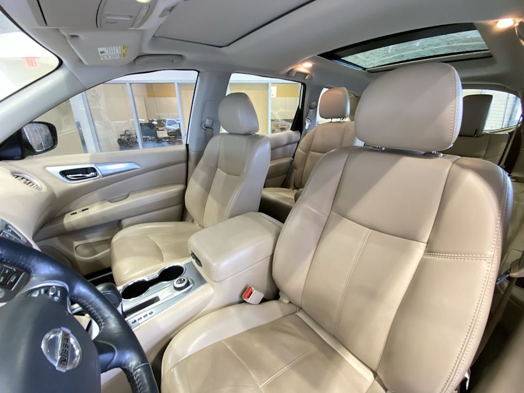 Thumbnail: 2019 Nissan Pathfinder - 9