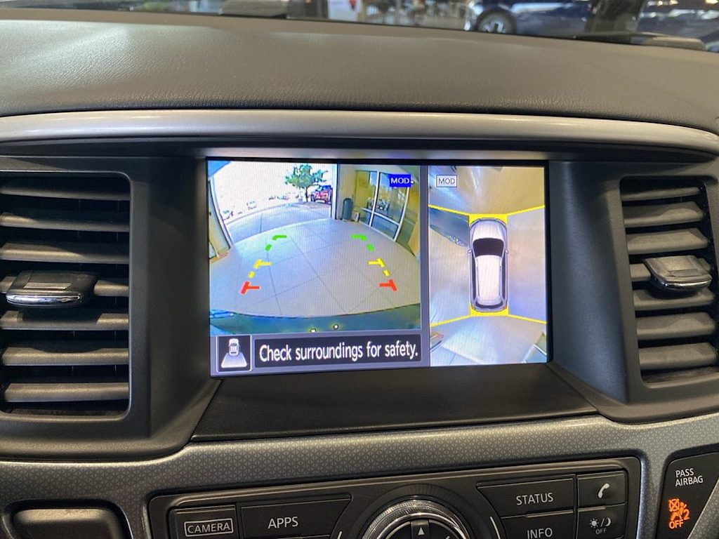 Thumbnail: 2019 Nissan Pathfinder - 24