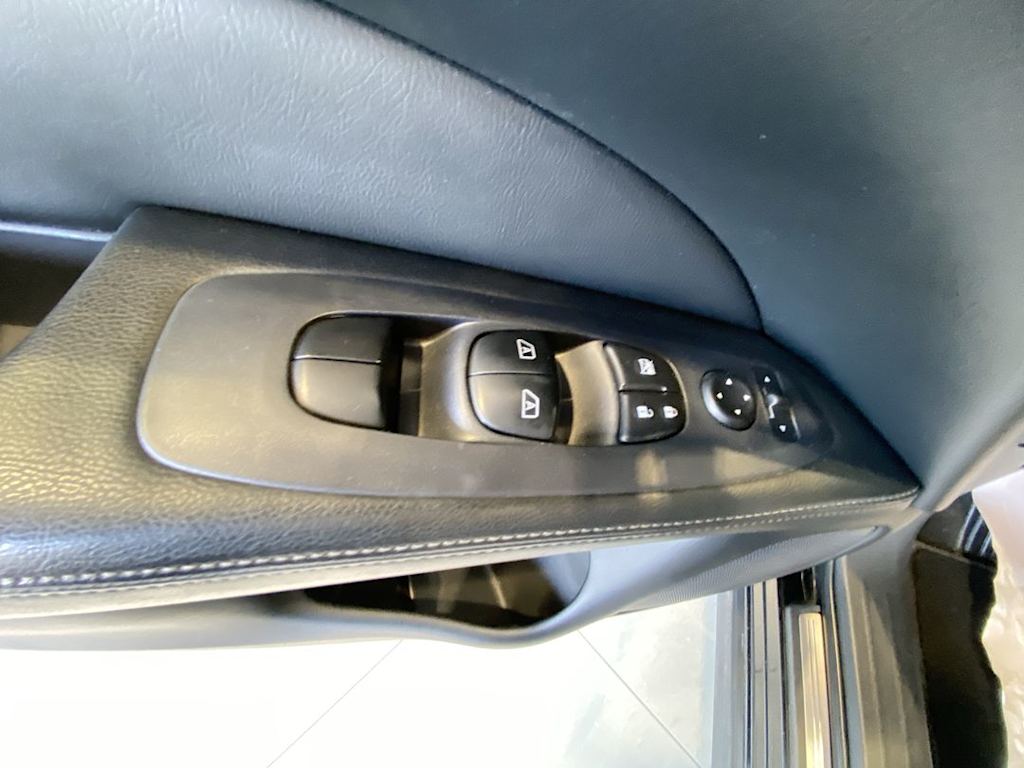 Thumbnail: 2019 Nissan Pathfinder - 23