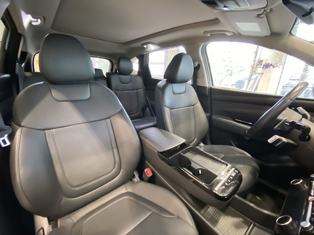 Thumbnail: 2025 Hyundai Tucson - 10