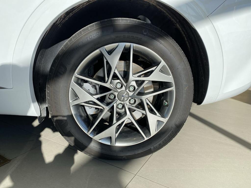 2024 Genesis GV70 2.5T 6