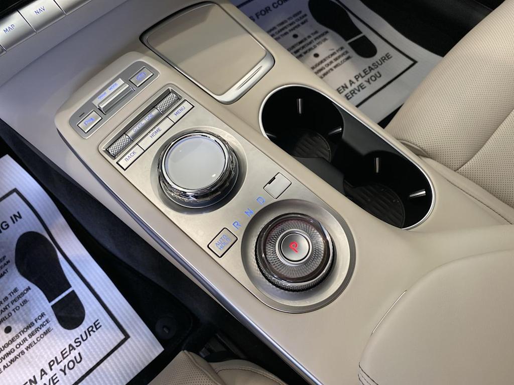 2024 Genesis GV70 2.5T 11