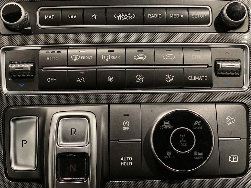 Thumbnail: 2023 Hyundai Santa Fe - 25