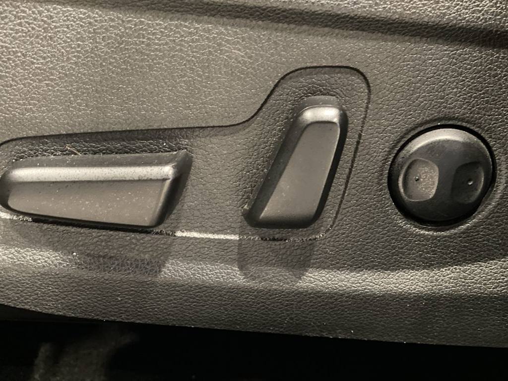 Thumbnail: 2023 Hyundai Santa Fe - 22