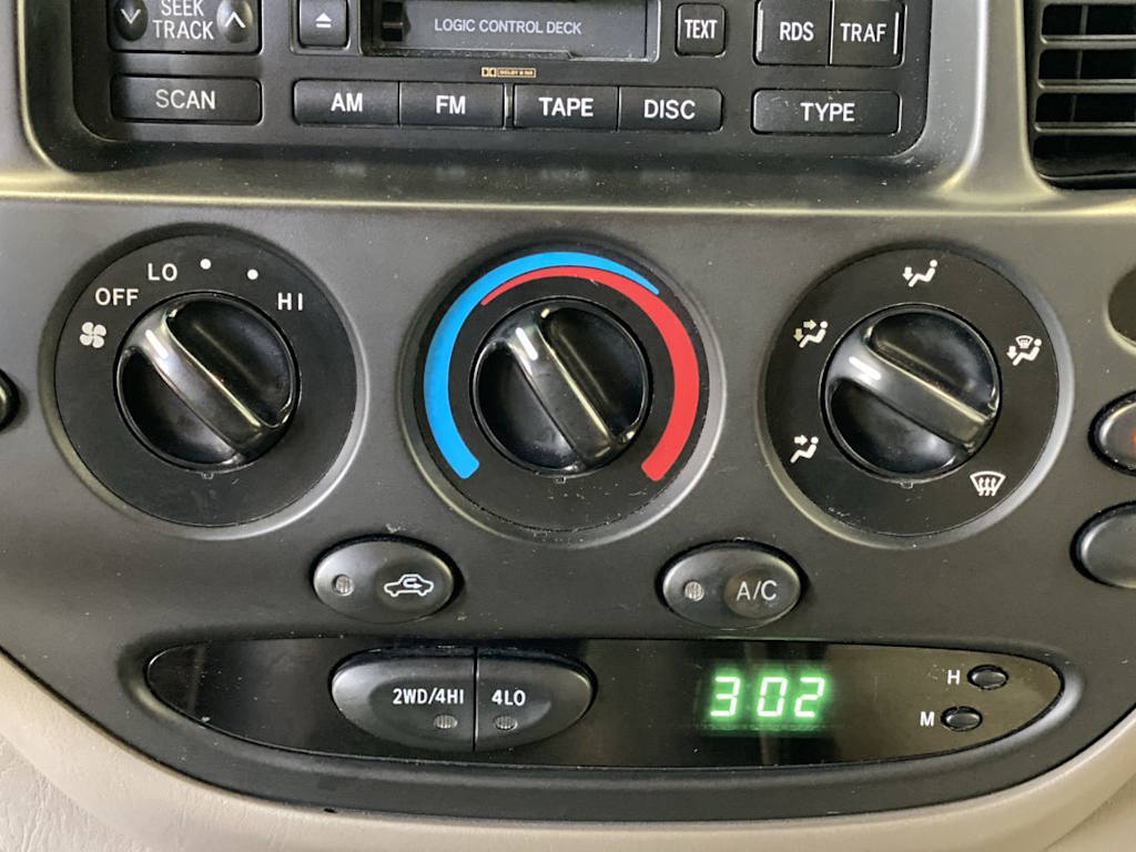 Thumbnail: 2006 Toyota Tundra - 23