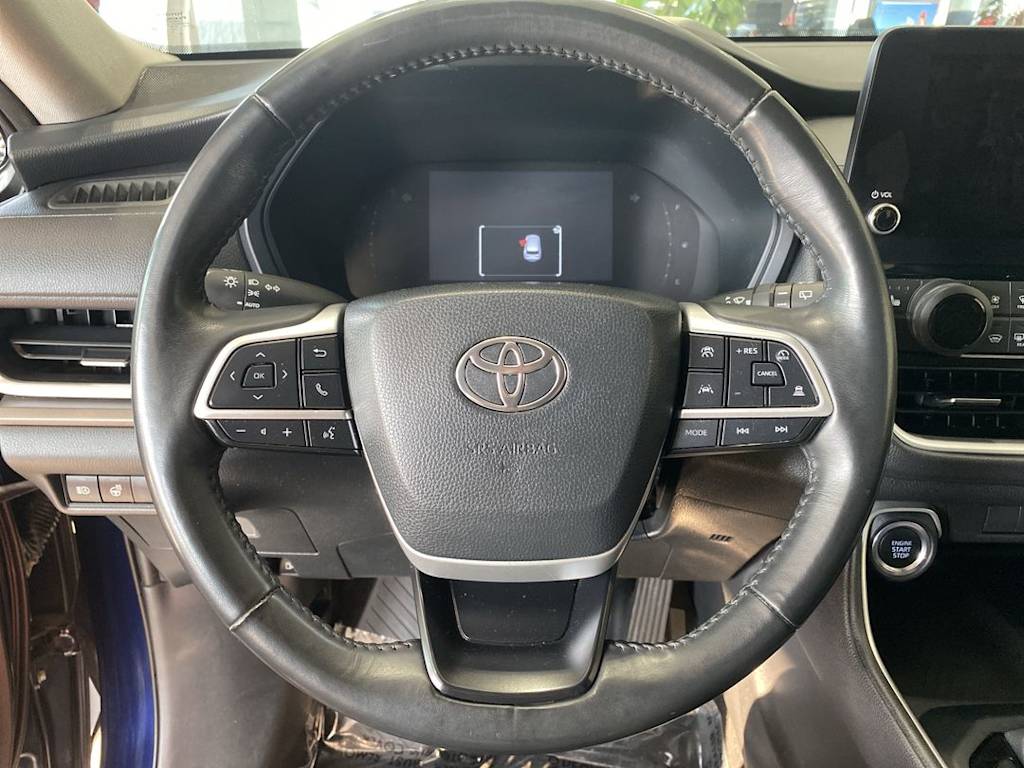 Thumbnail: 2024 Toyota Grand Highlander - 2