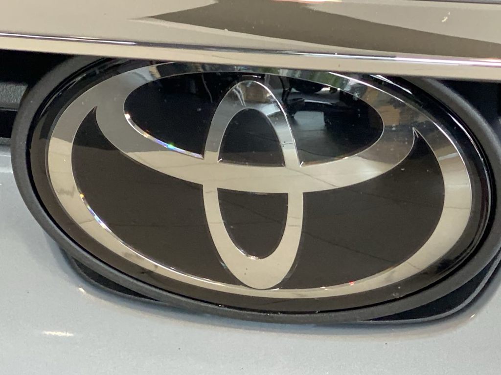 Thumbnail: 2025 Toyota Grand Highlander - 7