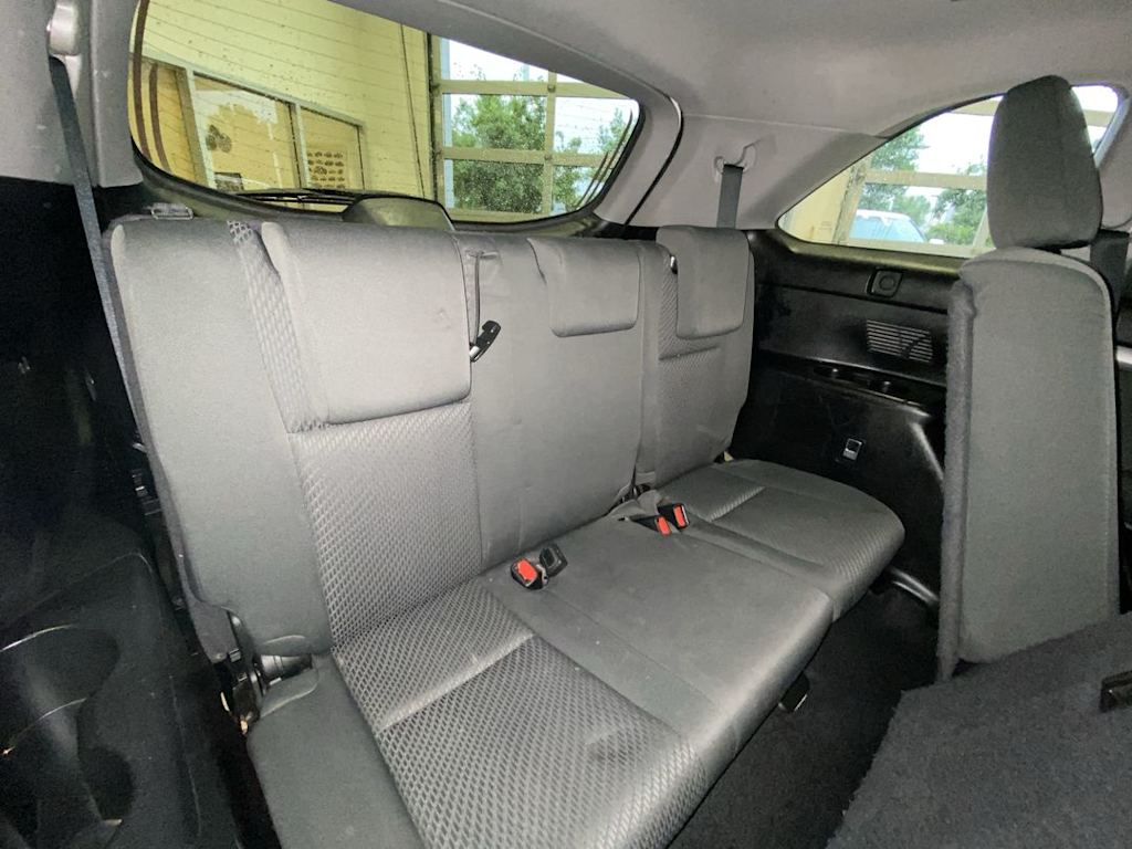 Thumbnail: 2016 Toyota Highlander - 27