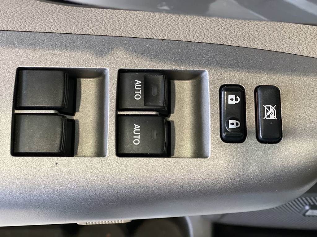 Thumbnail: 2008 Toyota Sequoia - 15