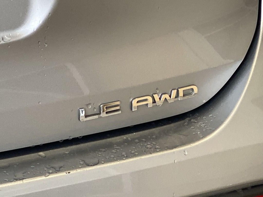 Thumbnail: 2021 Toyota Highlander - 22