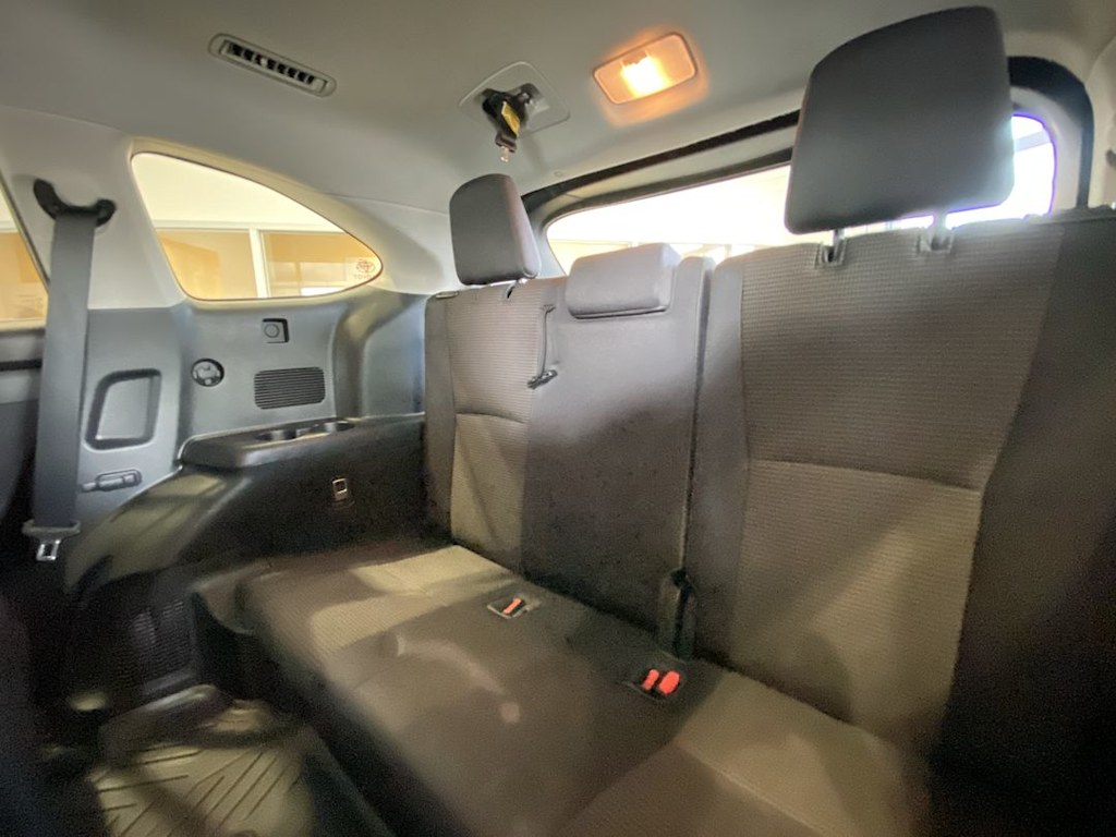 Thumbnail: 2021 Toyota Highlander - 27