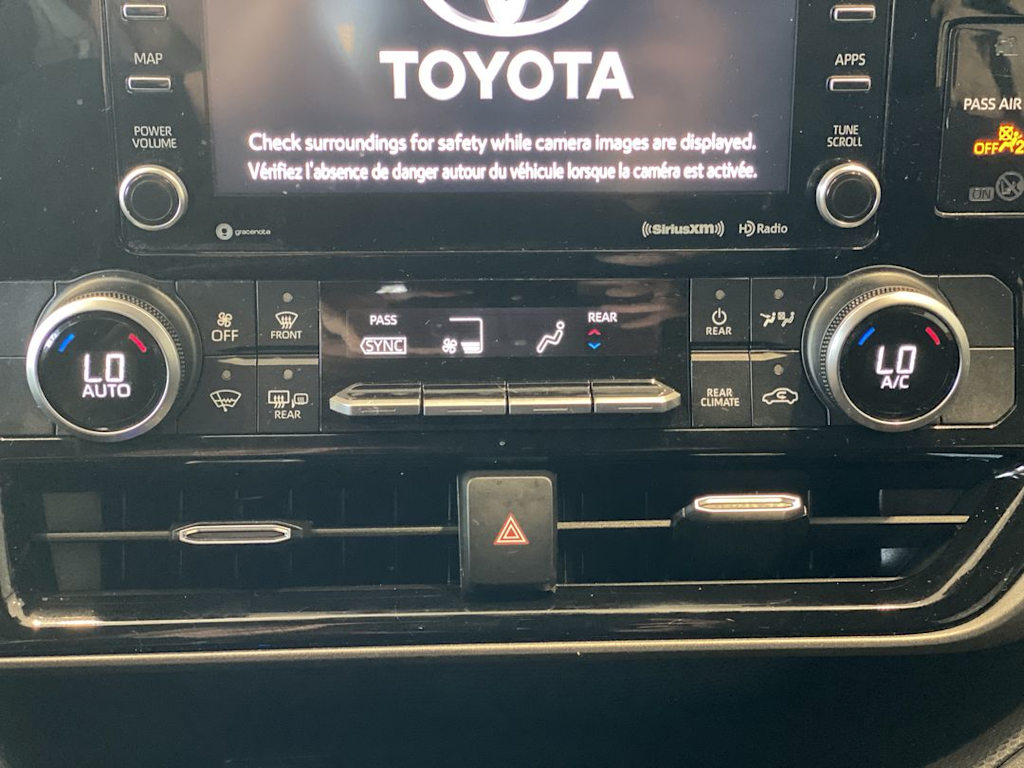 Thumbnail: 2021 Toyota Highlander - 26