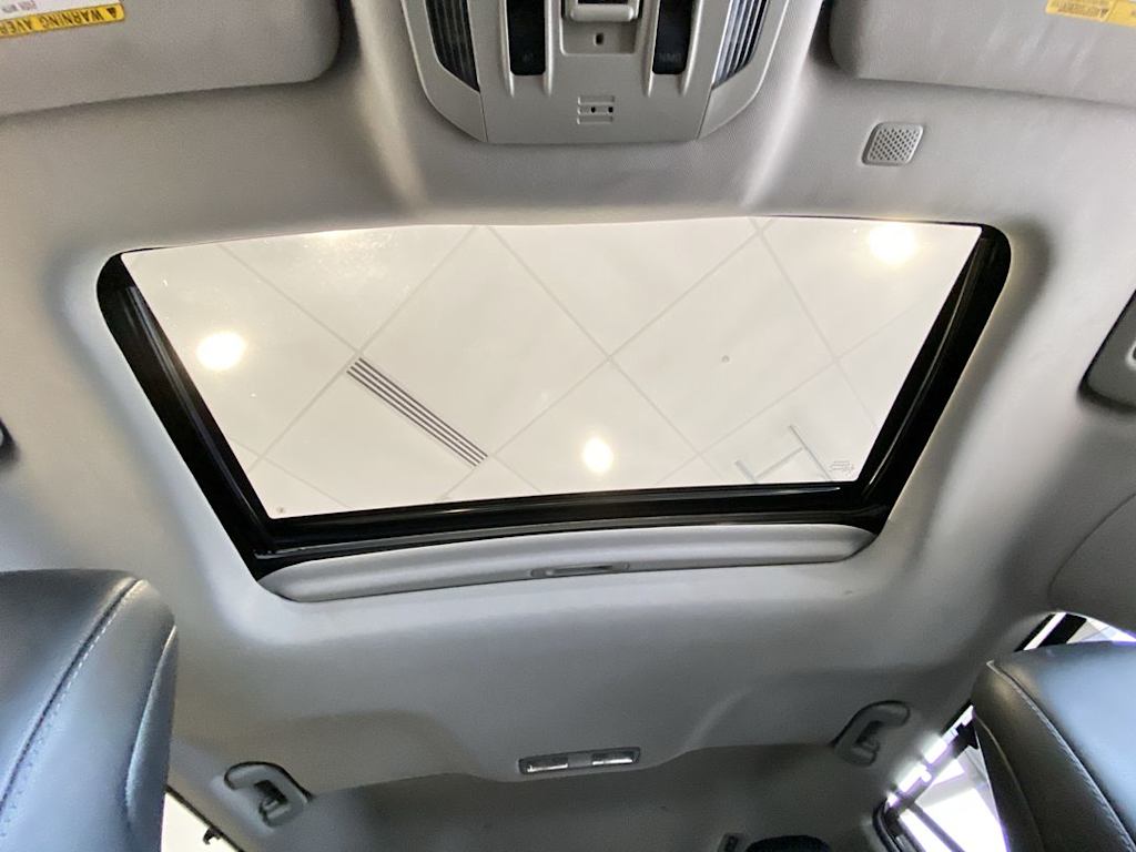 Thumbnail: 2021 Toyota Highlander - 28