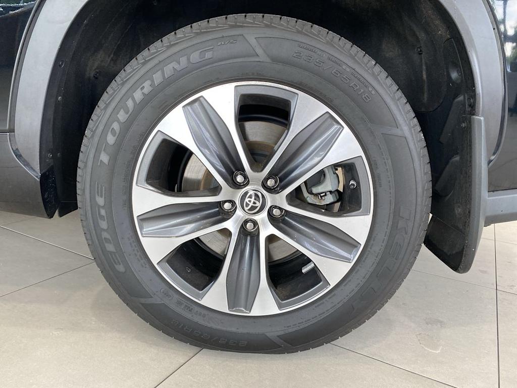 Thumbnail: 2021 Toyota Highlander - 7