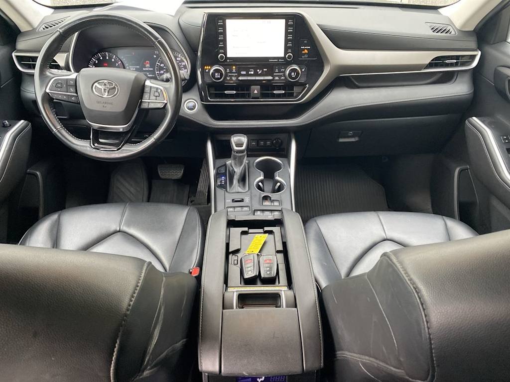 Thumbnail: 2020 Toyota Highlander - 9