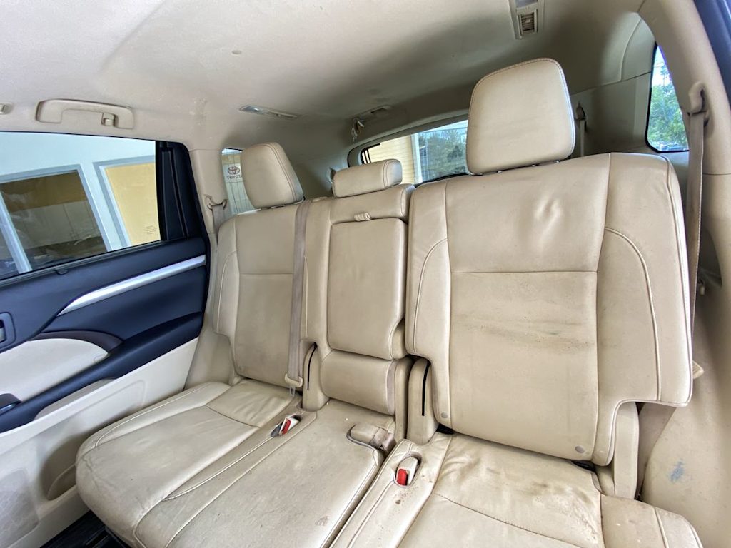Thumbnail: 2016 Toyota Highlander - 11
