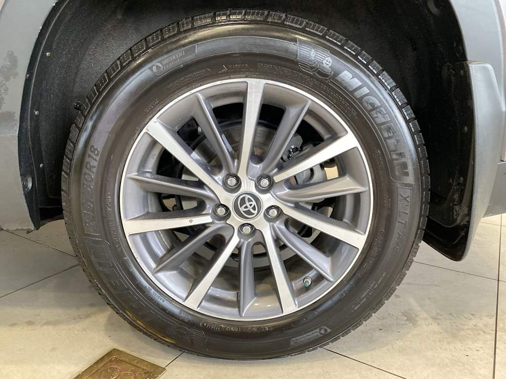 Thumbnail: 2019 Toyota Highlander - 7