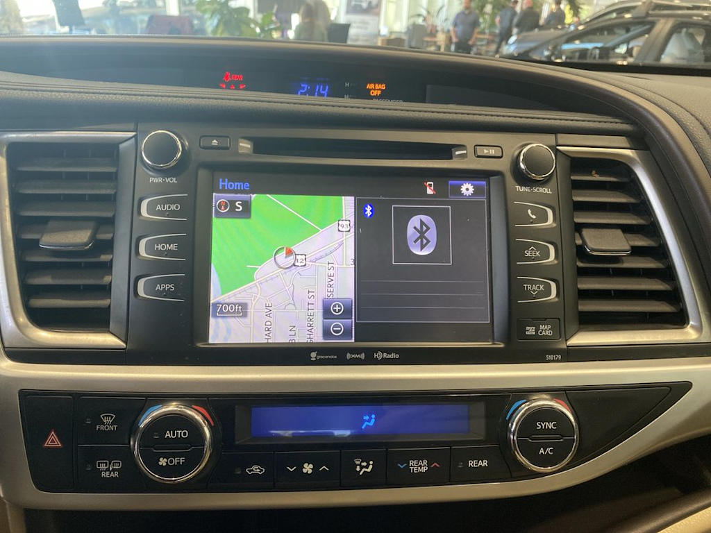 Thumbnail: 2018 Toyota Highlander - 13