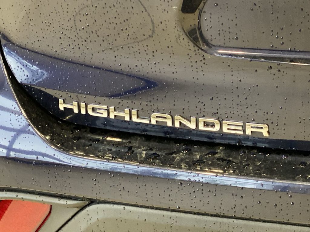 Thumbnail: 2023 Toyota Highlander - 7
