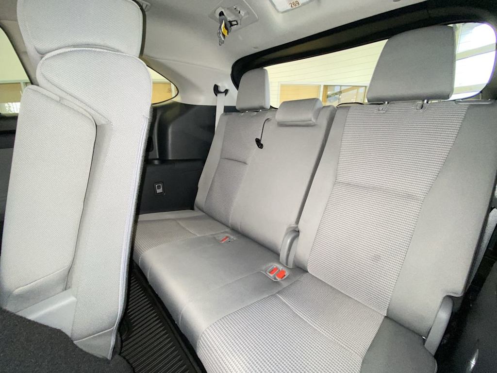 Thumbnail: 2023 Toyota Highlander - 26