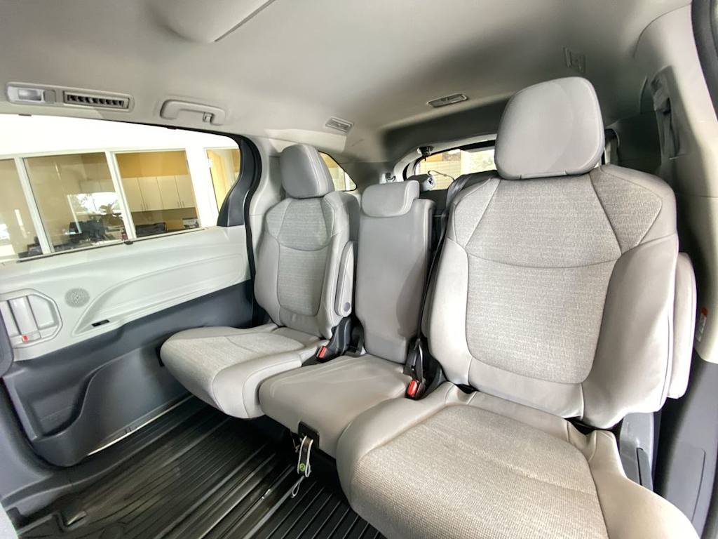 Thumbnail: 2024 Toyota Sienna - 11