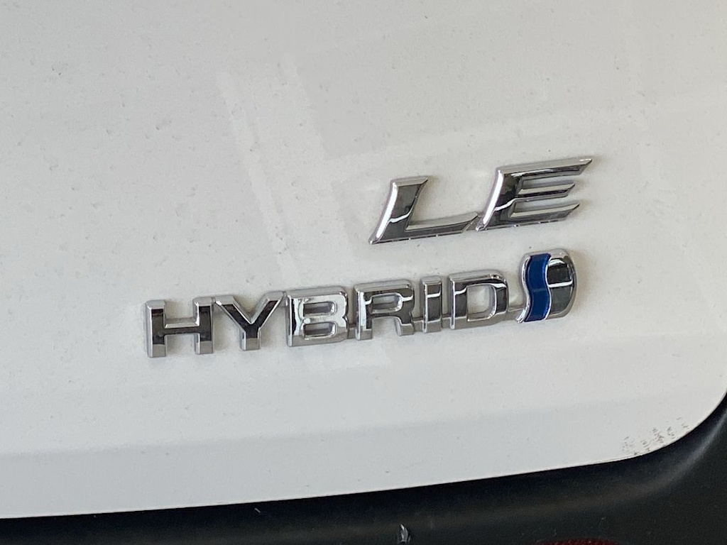 Thumbnail: 2024 Toyota Sienna - 21