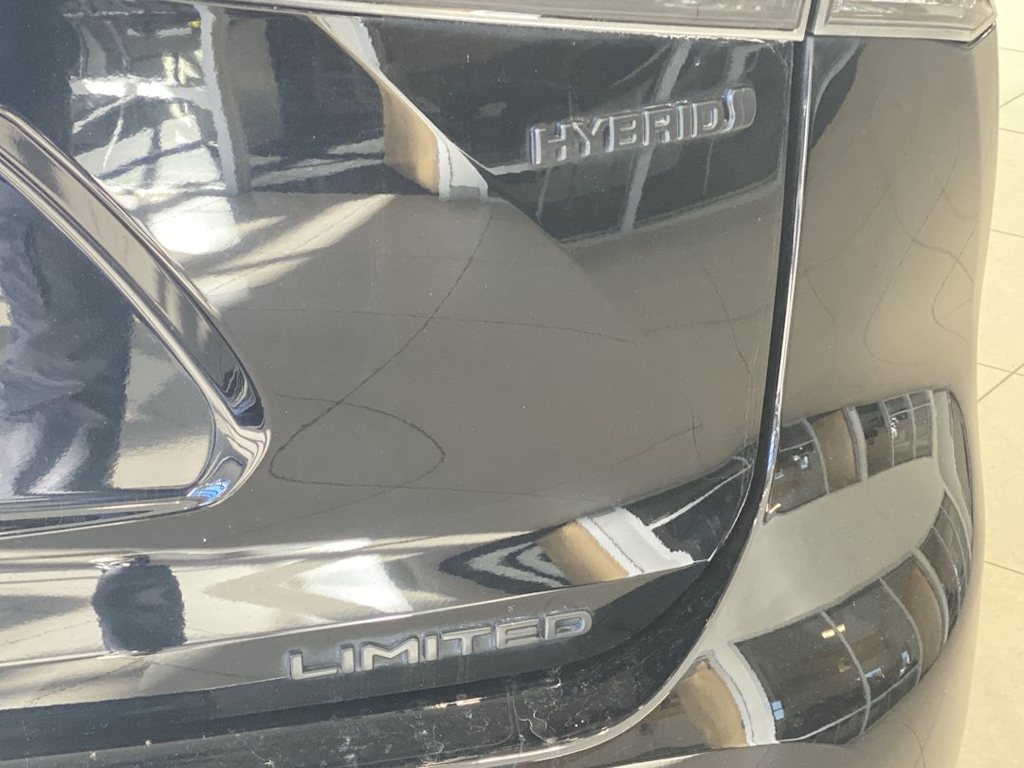 Thumbnail: 2023 Toyota Highlander - 9