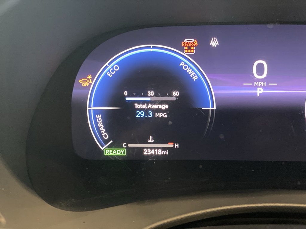 Thumbnail: 2023 Toyota Highlander - 23