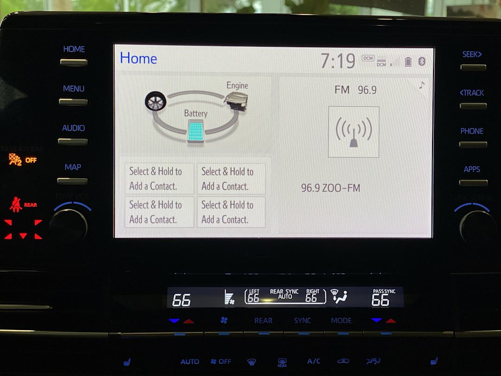 Thumbnail: 2021 Toyota Sienna - 14