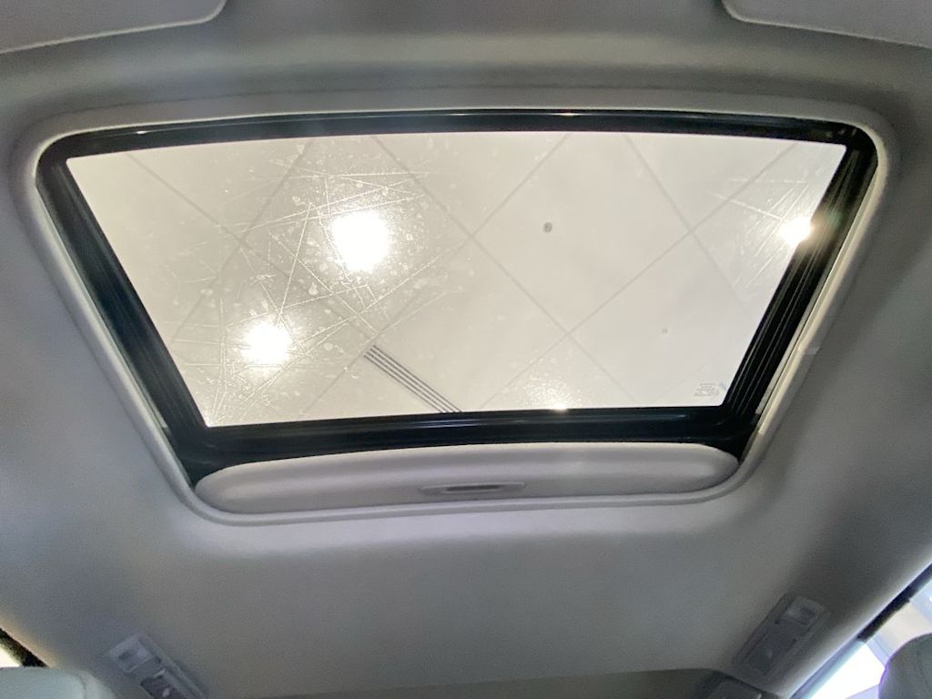 Thumbnail: 2021 Toyota Sienna - 26