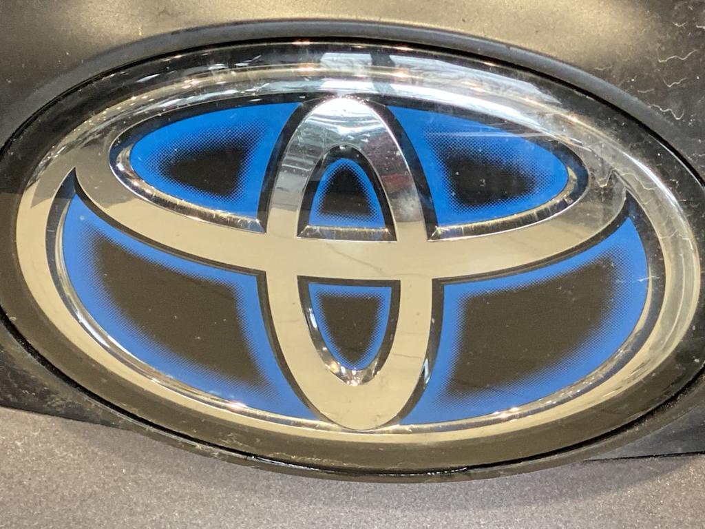 Thumbnail: 2023 Toyota Sienna - 20