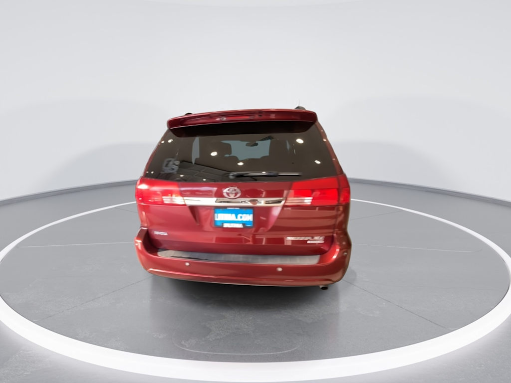 Thumbnail: 2005 Toyota Sienna - 16
