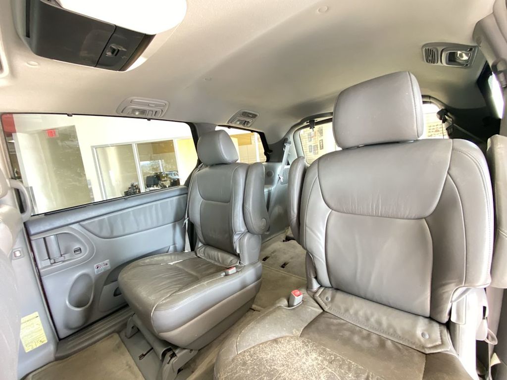 Thumbnail: 2005 Toyota Sienna - 10